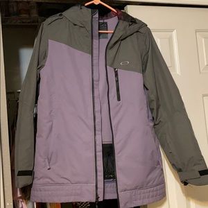 Oakley snowboarding/ski jacket